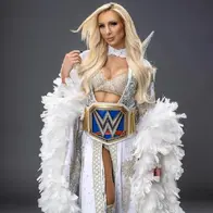 WWE女选手 看着太彪悍了 夏洛特·弗莱尔（Charlotte Flair）